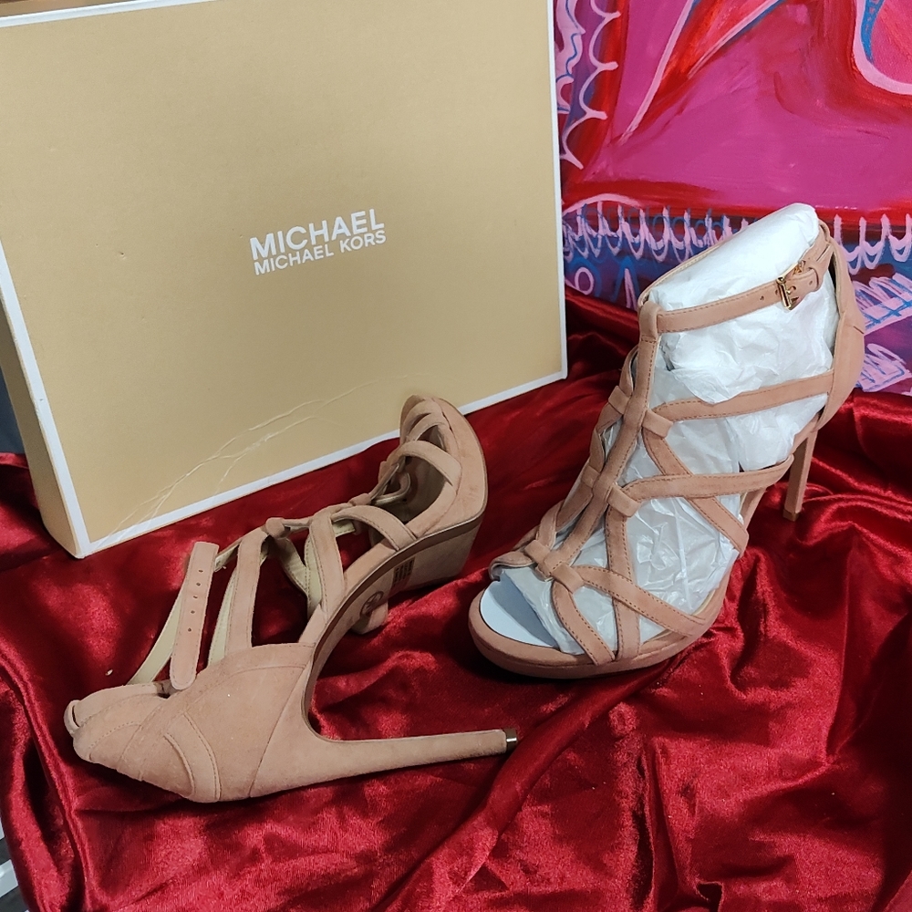Michael Kors blush suede stiletto sandals size 6.5